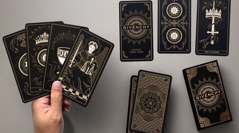 Học Cách Chơi Bài Tarot - Giải Nghĩa Bài Chính Xác 